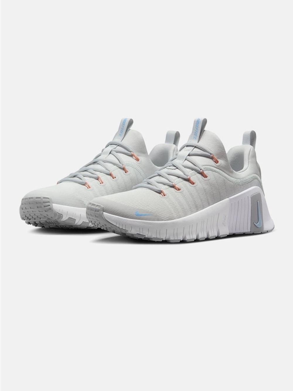 Nike Free Metcon 6 Women’s Size 7.5 Photon Dust/Silver/Grey/White